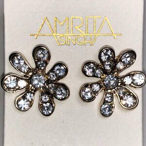 Amrita Gold Flower Stud Earrings
